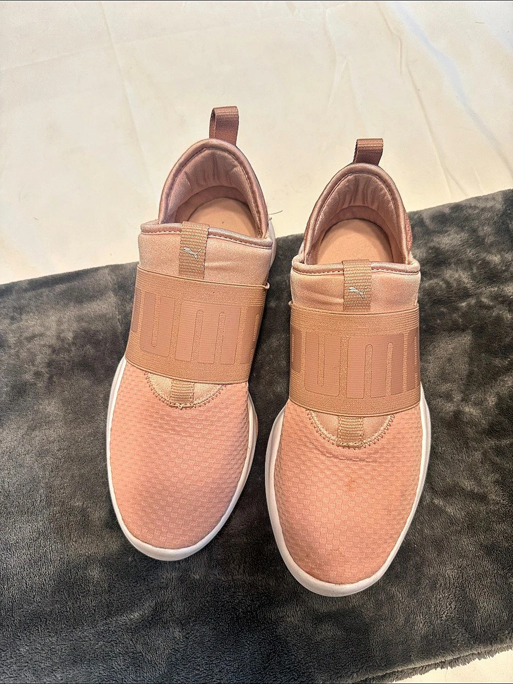 Puma Fierce Bright Pink Glow Pink Sneakers